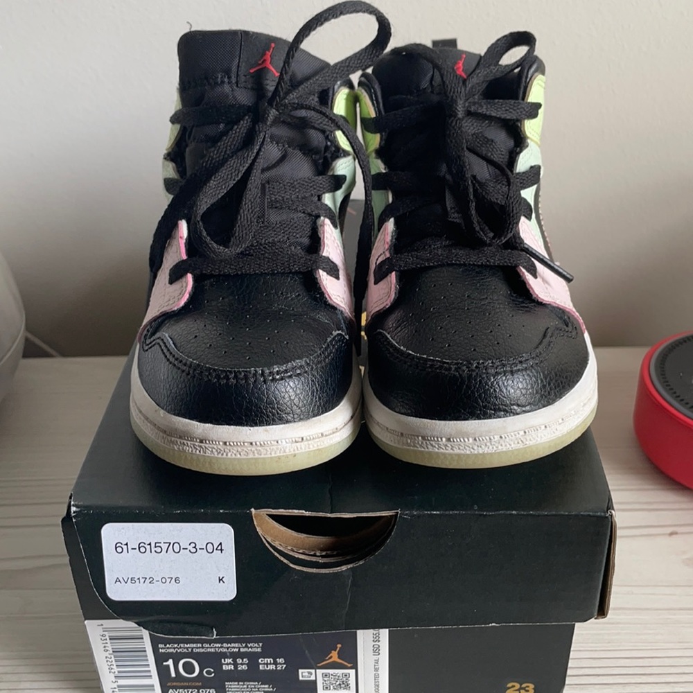 Toddler Jordan 1 Mid!